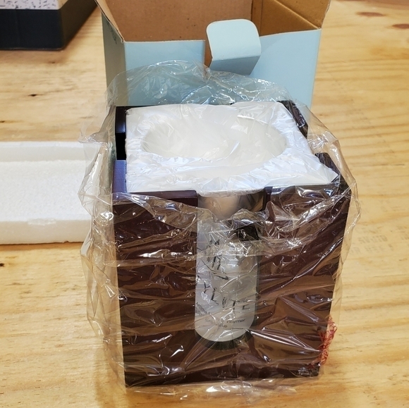 New Partylite P8036 Timeless Texture Aroma Melts Warmer wood & metal - Picture 6 of 10